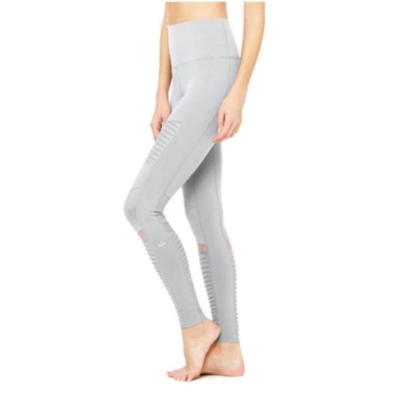 Alo High Waist Moto Legging. Gently worn size M - Picture 2 of 6